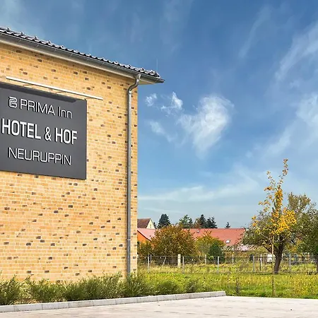 Prima & Hof - Digitales & Rezeptionsloses Bed & Breakfast Neuruppin
