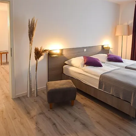 Prima & Hof - Digitales & Rezeptionsloses Neuruppin