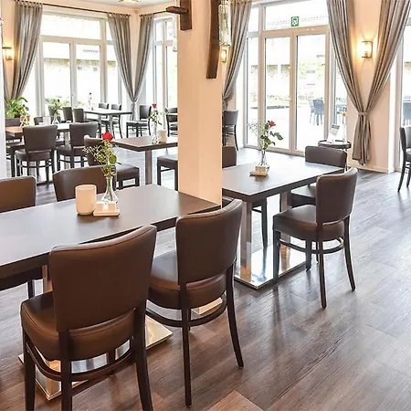 Prima Hotel&hof - Digitales&rezeptionsloses Couette-café