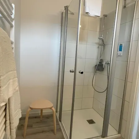 Prima & Hof - Digitales & Rezeptionsloses 诺伊鲁平