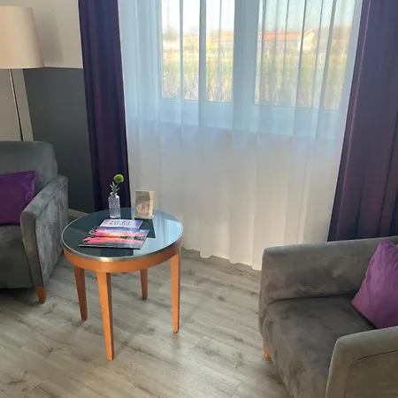 Prima & Hof - Digitales & Rezeptionsloses 3*