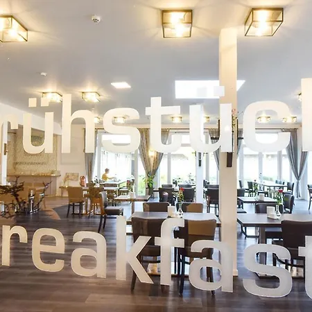Prima & Hof - Digitales & Rezeptionsloses Bed & Breakfast Neuruppin