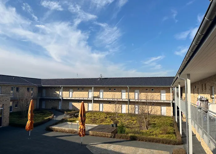 Prima Hotel&hof - Digitales&rezeptionsloses Frühstückspension 3*