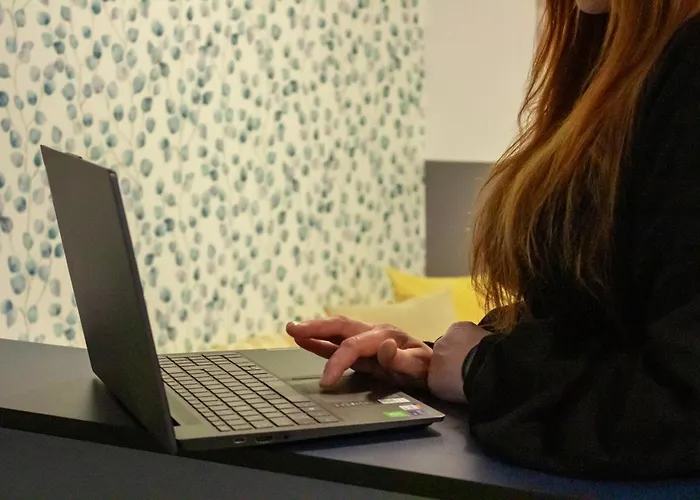 Oda ve Kahvaltı Prima & Hof - Digitales & Rezeptionsloses Neuruppin